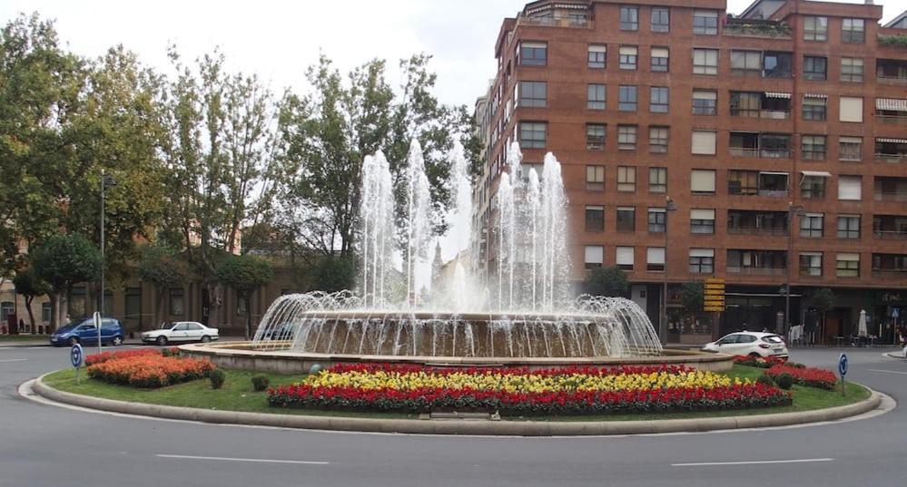 Apartment Murallas De Revelin & Laurel -casco Antiguo- *