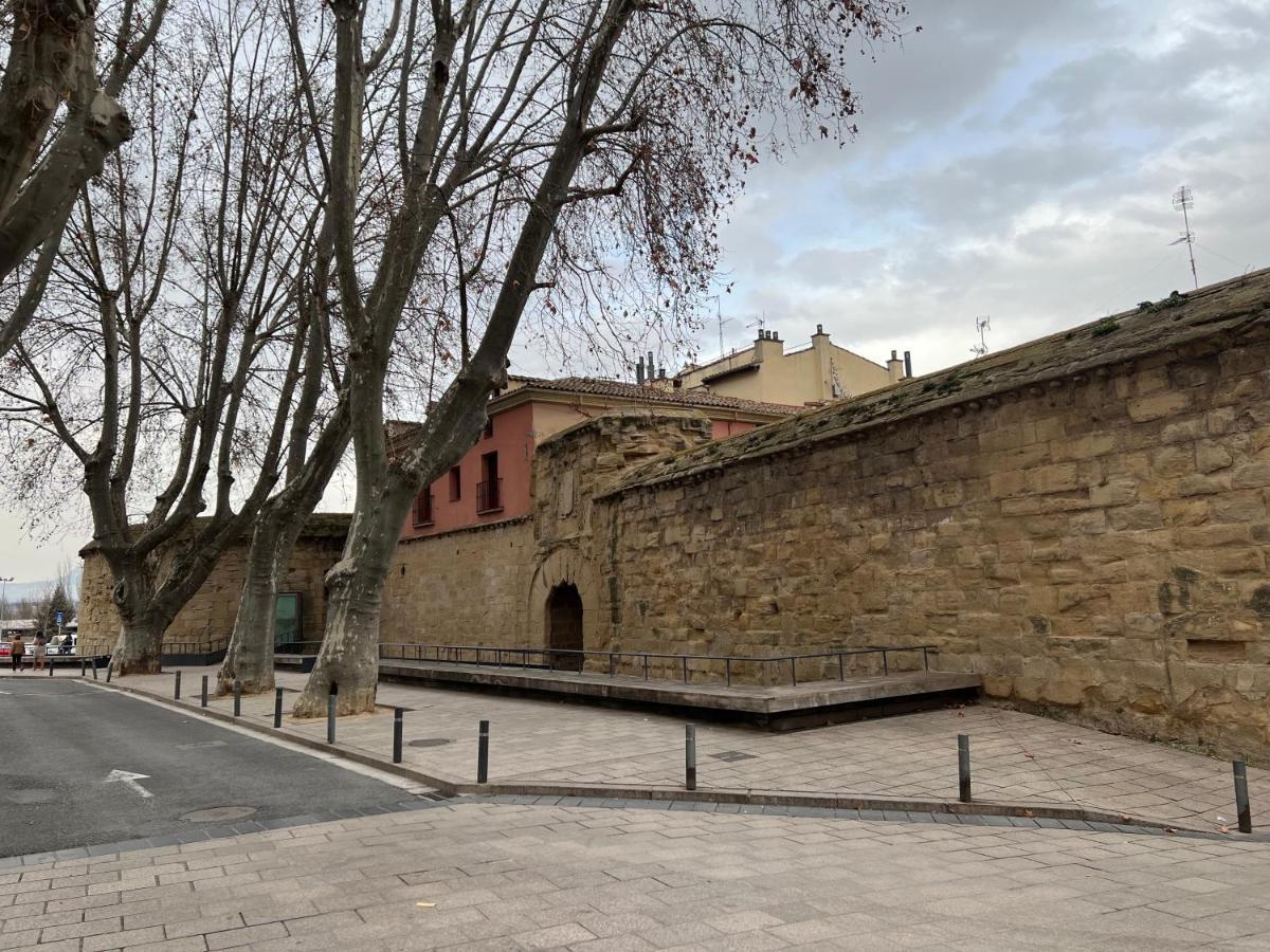 Murallas De Revelin & Laurel -casco Antiguo- Logrono