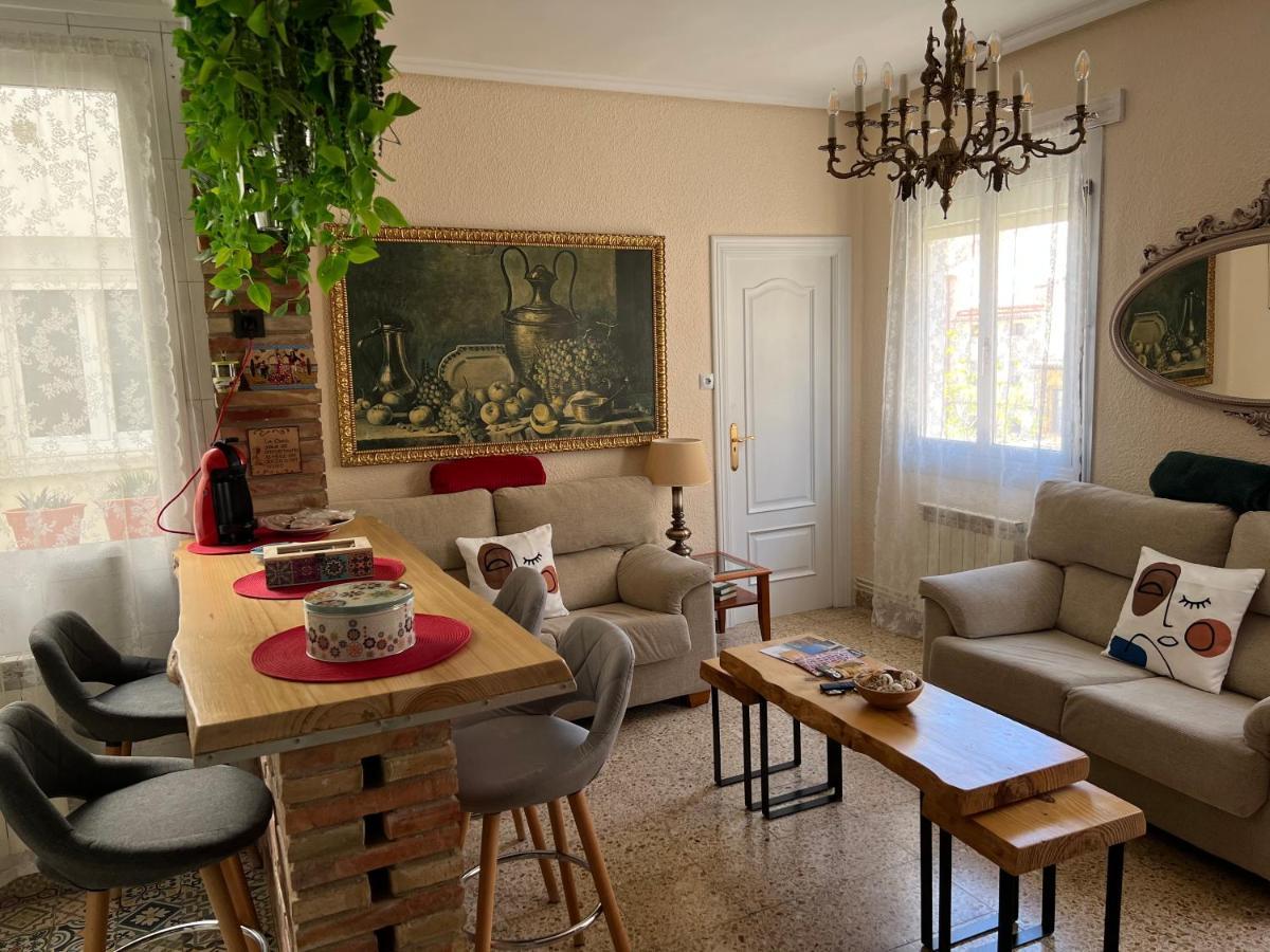 Murallas De Revelin & Laurel -casco Antiguo- Apartment *