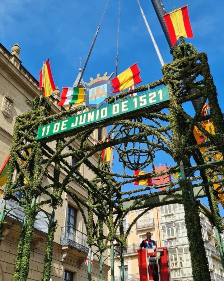 Murallas De Revelin & Laurel -casco Antiguo- * Logrono