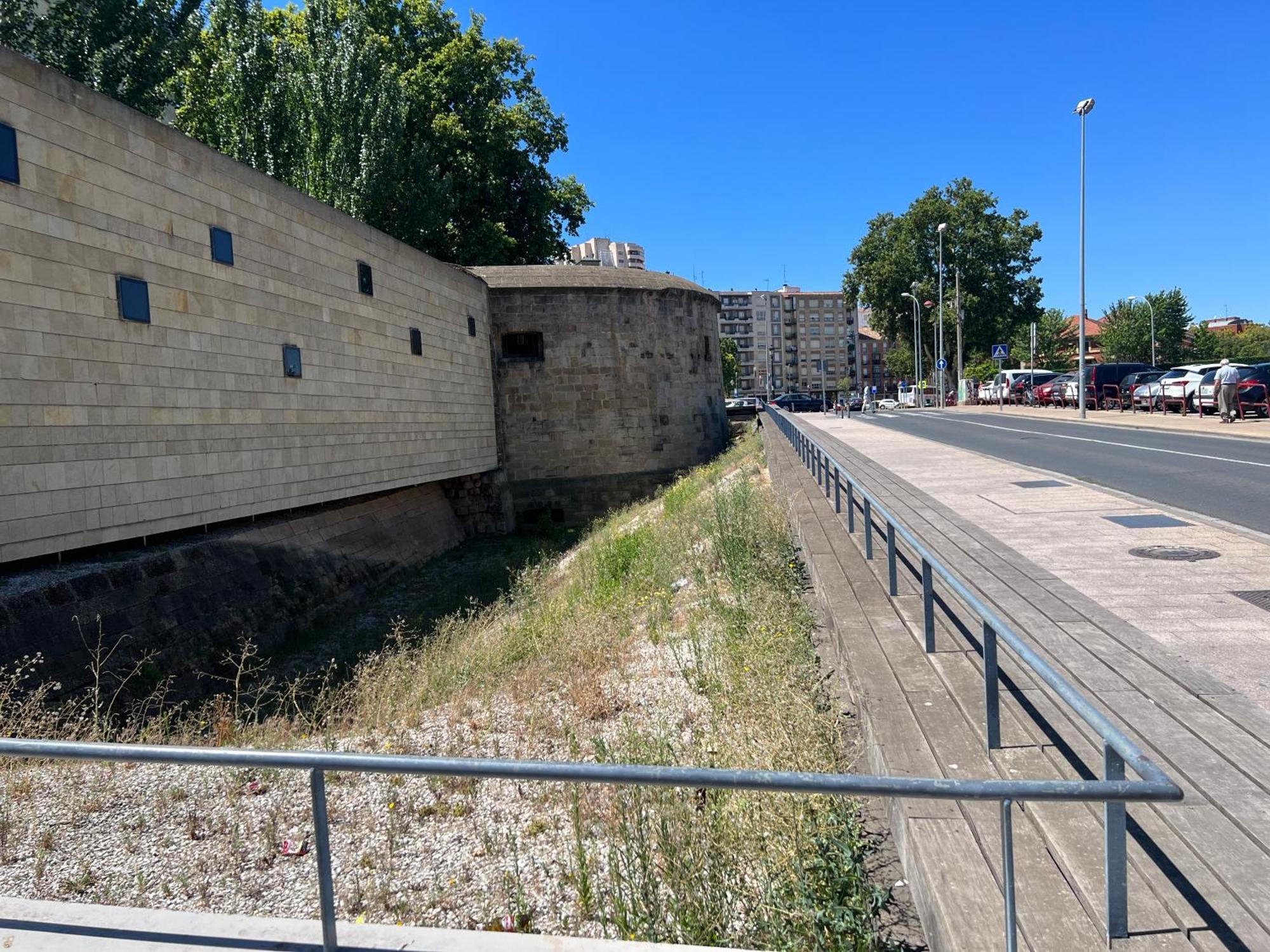 Murallas De Revelin & Laurel -casco Antiguo- Logrono